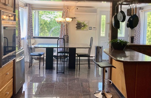 Grandes-Piles House | Vrbo Property