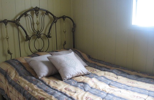 Lac Beauport Cabin | Vrbo Property