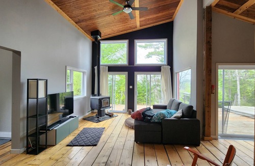 Trois-Rives Ski Chalet | Vrbo Property