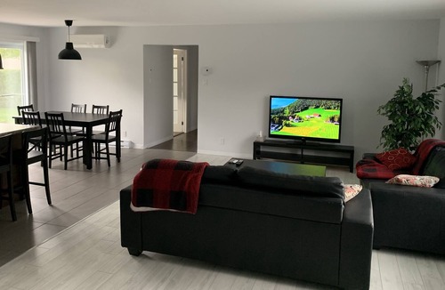 Mauricie House | Vrbo Property