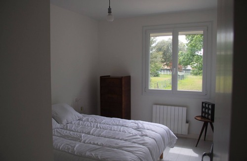 Etaules House | Vrbo Property