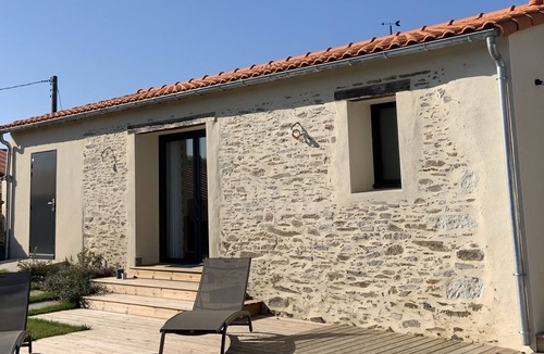Basse-Goulaine House | Vrbo Property