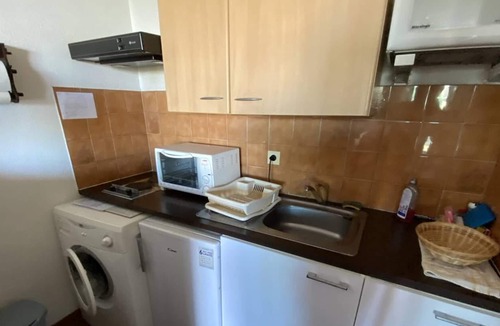 Le Port Apartment | Vrbo Property