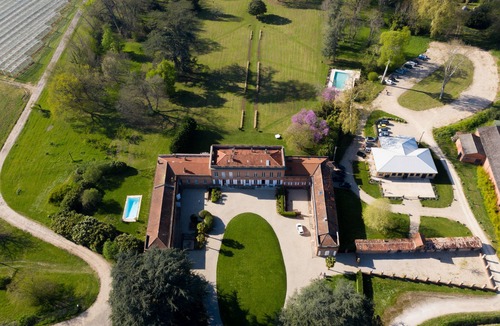 Castelsarrasin Bed & Breakfast | Vrbo Property