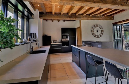 Coesmes House | Vrbo Property