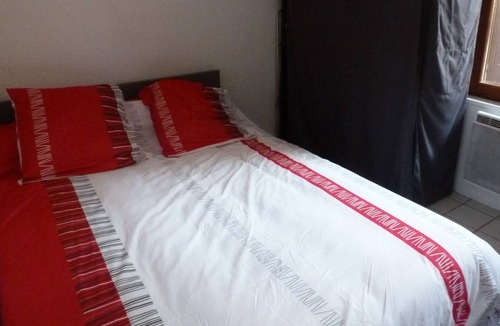 Colomiers Apartment | Vrbo Property