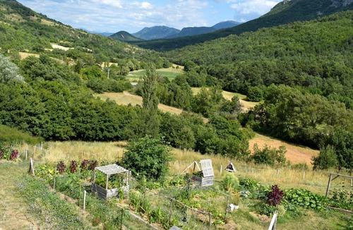 Curel Bed & Breakfast | Vrbo Property