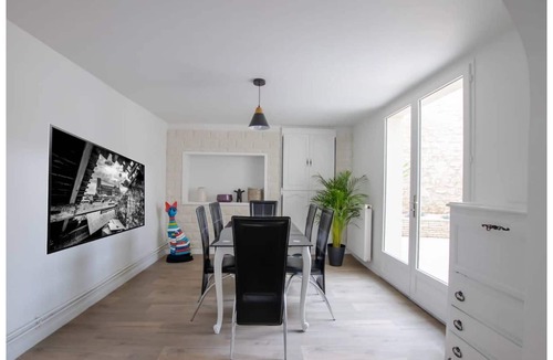 Hermonville House | Vrbo Property