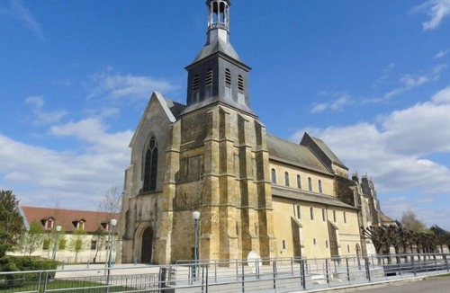 Montier-en-Der House | Vrbo Property