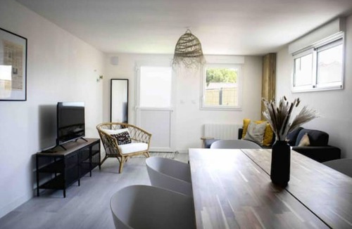 Le Fenouiller House | Vrbo Property