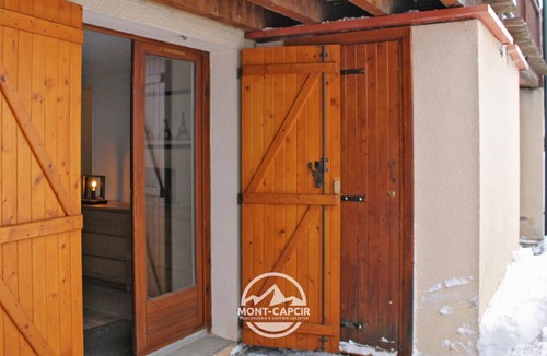 Les Angles Ski Chalet | Vrbo Property