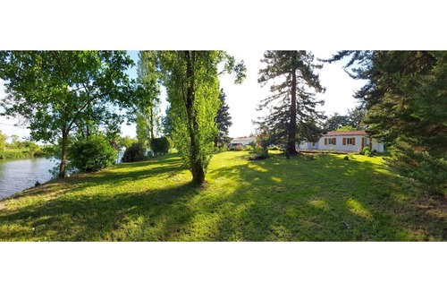 Marans House | Vrbo Property