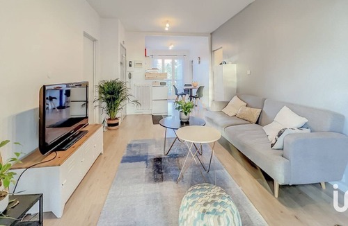 Celleneuve Apartment | Vrbo Property