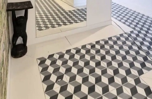 Mouroux Apartment | Vrbo Property