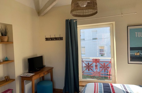 Saint-Jacques - Pirmil Apartment | Vrbo Property