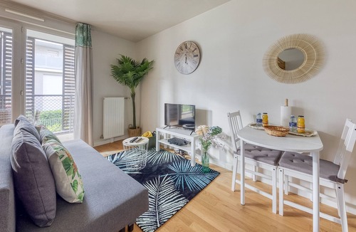 Palaiseau Apartment | Vrbo Property