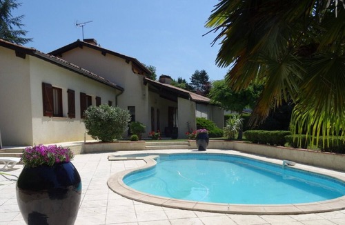 Pavie Villa | Vrbo Property