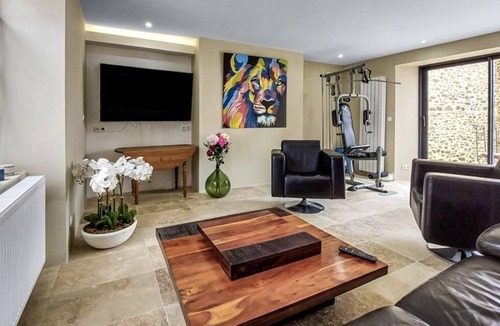 Pluneret House | Vrbo Property