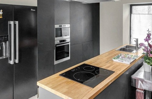 Pluneret House | Vrbo Property