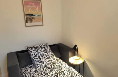 Francisco-Ferrer - Vern Apartment | Vrbo Property