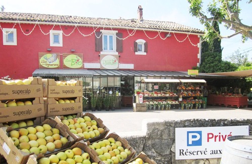 Robion Villa | Vrbo Property