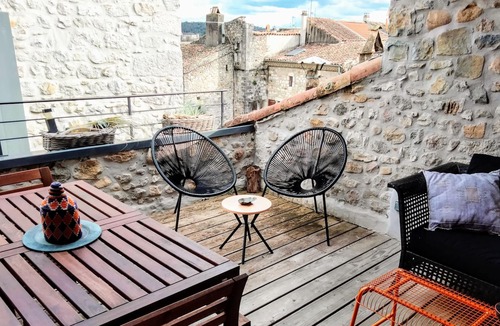 Ruoms Cottage | Vrbo Property