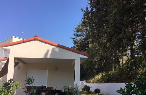 Saint-Aunes Bed & Breakfast | Vrbo Property