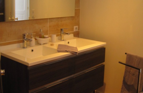 La Fuye-Velpeau Apartment | Vrbo Property