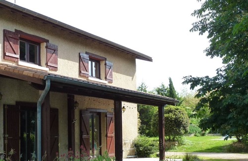 Ville-sous-Anjou House | Vrbo Property