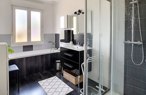 Woignarue House | Vrbo Property