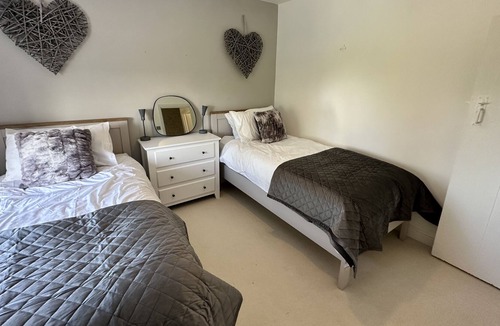 Deepdale Cottage | Vrbo Property