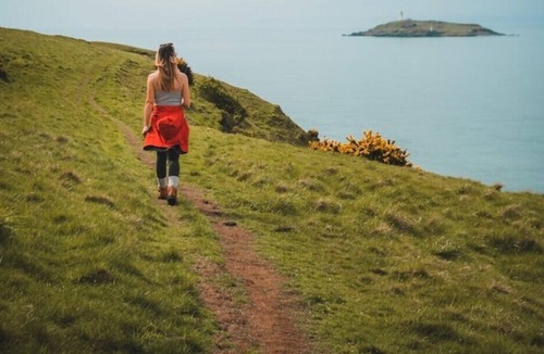 Kirkcudbright Cabin | Vrbo Property