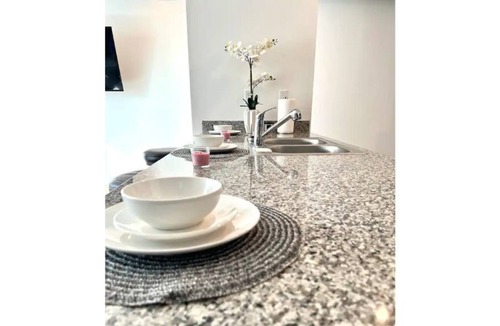 South Main Historic District House | Vrbo Property