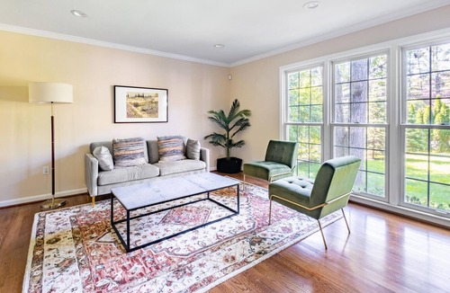 Potomac House | Vrbo Property