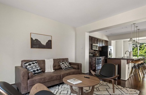 Education Hill House | Vrbo Property