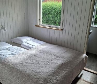 Lokken Hostel | Vrensted Hostel B&B