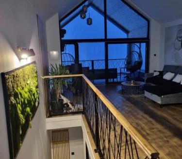 Ravna Gora House | Vrh house
