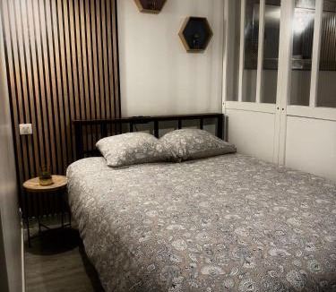 Roissy-en-Brie Apartment | vshome logement cosy 5min gare RER entre Disneyland et Paris
