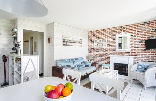 Bourgenay Apartment | Vue et face golf port bourgenay, proche mer, foret