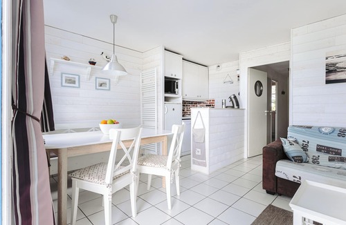 Bourgenay Apartment | Vue et face golf port bourgenay, proche mer, foret