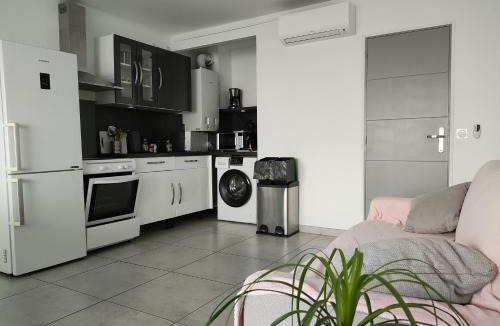 Le Port Apartment | Vue exceptionelle ! MER-PORT-esplanade Oniria !