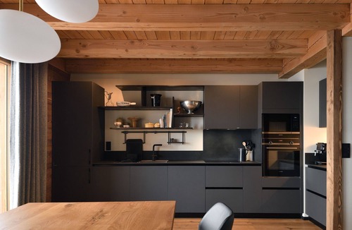 Mont-de-Lans Condo | Vue exceptionnelle ! Chalet moderne + sauna privé