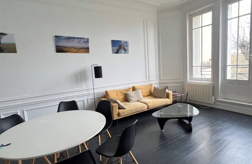 Quartier du Gros-Caillou Apartment | Vue exceptionnelle sur la Tour Eiffel, ap 3 ch