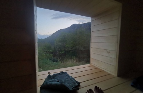 Prevencheres House | Vue Imprenable en Lozère, Baignades Randonnées et Sauna