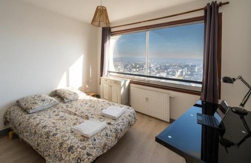 Bourg-l'Eveque Apartment | Vue imprenable - Garage privé