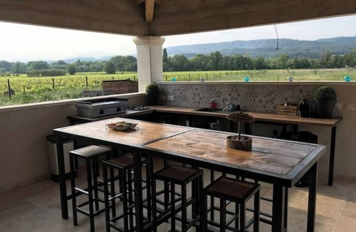 Tulette House | Vue Imprenable Milieu des Vignes Avec Piscine