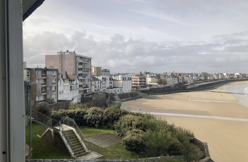 Saint-Malo Apartment | Vue Imprenable sur St Malo