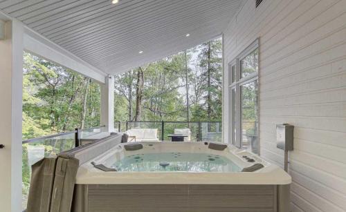 Sainte-Beatrix Ski Chalet | Vue, Nature, SPA & Relaxation au Melilot