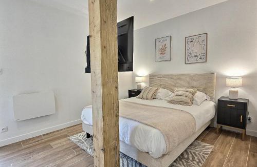 Gerde Apartment | Vue Rivière, Neuf T2, Paisible, Terrasse, RDC