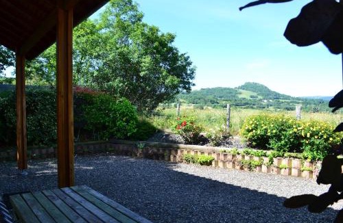 Saint-Floret Ski Chalet | Vue Sancy - chalet ultra calme